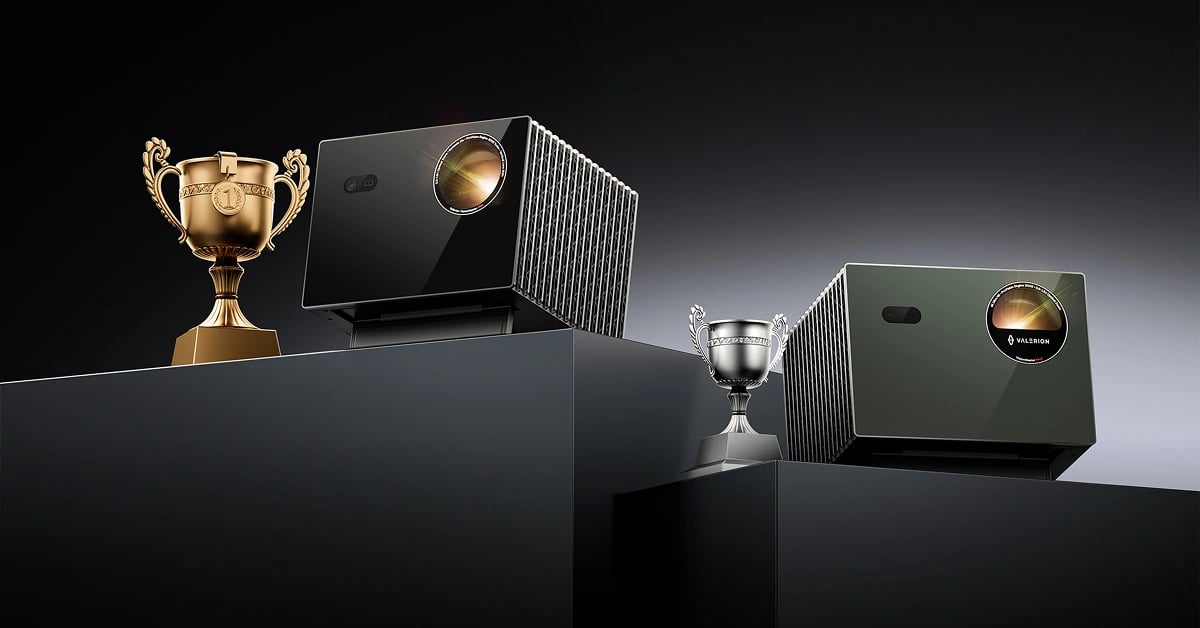 AWOL Valerion 100''/120'' Fresnel Ambient Light Rejecting Screen