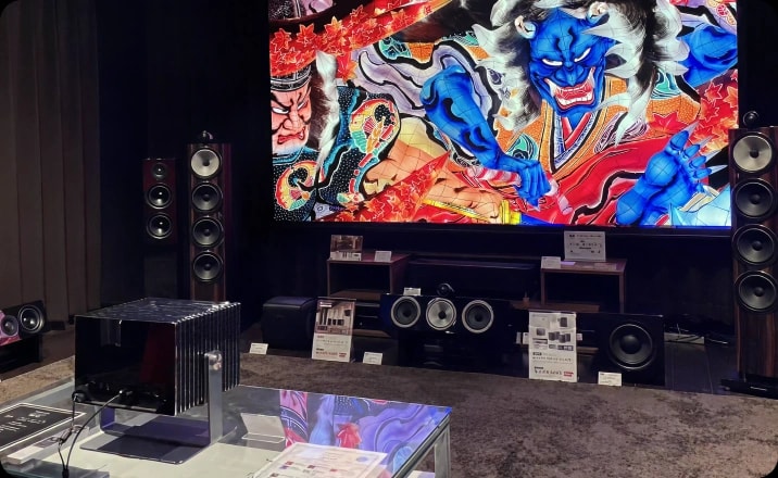 VisionMaster Max | 没入型シアターの真の4Kプロジェクター | Valerion